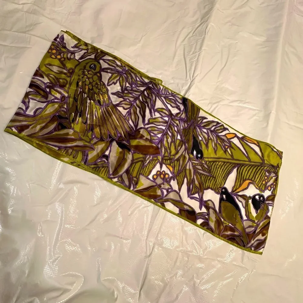 Vtg 80s Anne Klein for Vera Neumann Silk Tropical Birds Rectangular neck Scarf